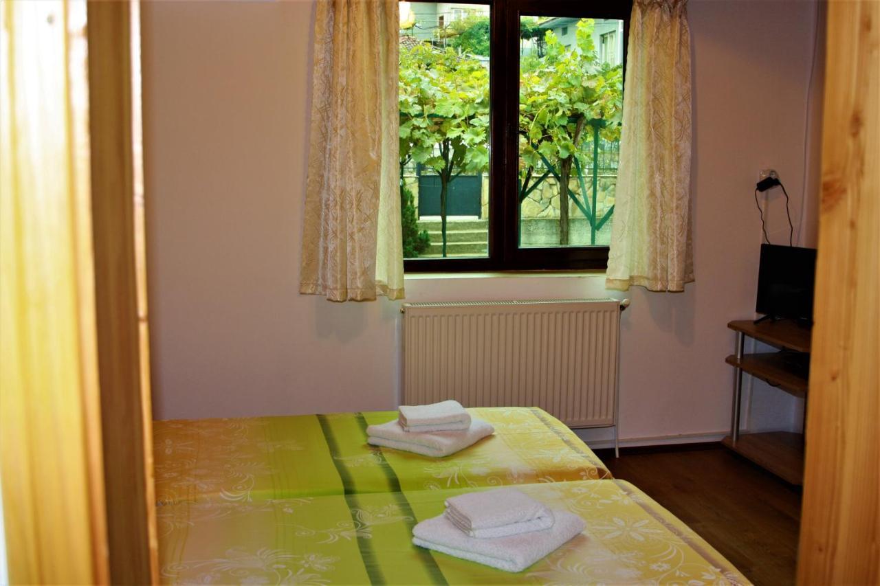 Hotel Къща Речен Шепот Kałofer Zewnętrze zdjęcie